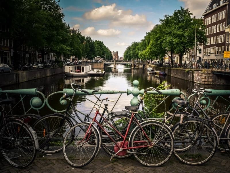 Bolsas para estudar na Holanda