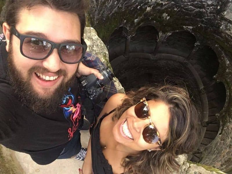 Dani e Douglas turistando em Sintra PT e1488896753568