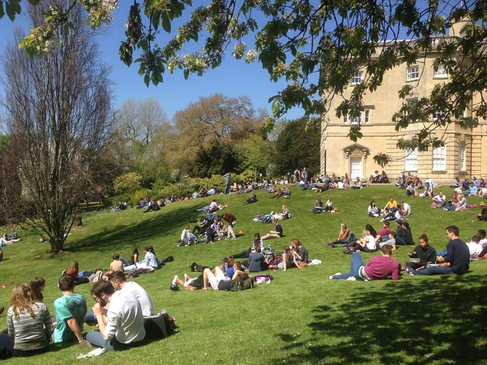 bolsa para pós-graduação na Inglaterra Bristol Think Big