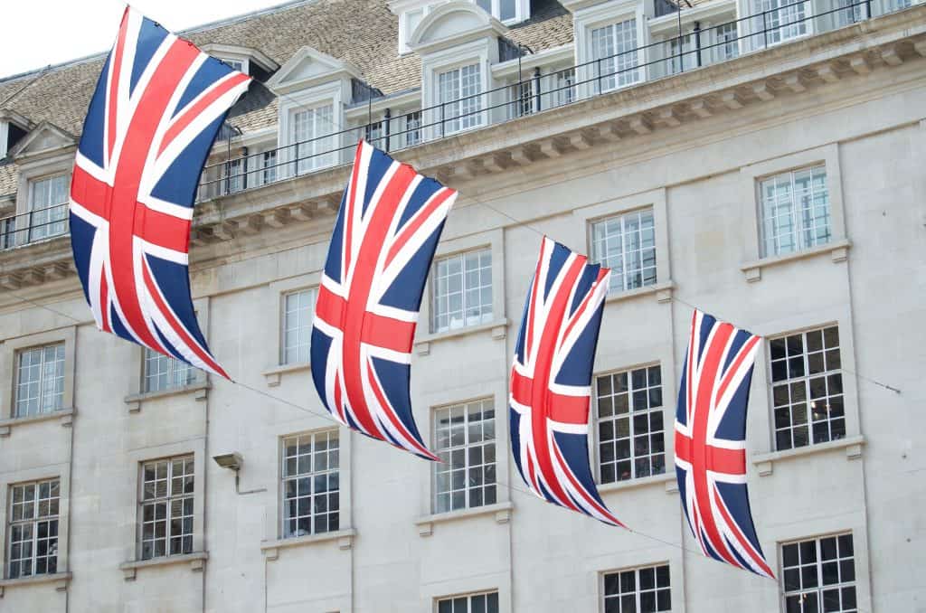 estudar na Inglaterra como conseguir bolsa