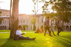 bolsa para mestrado ou faculdade na Austrália Queensland