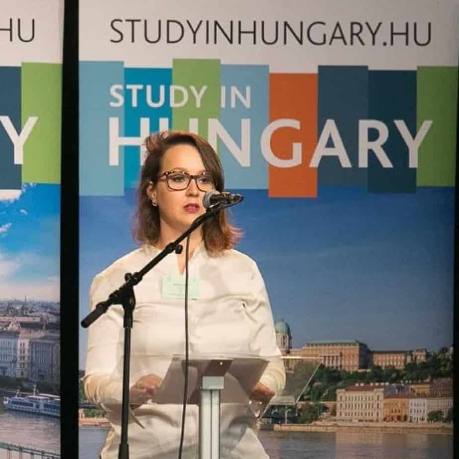 Littieri Machado Lamb na Aula inaugural do Stipendium Hungaricum na Hungria